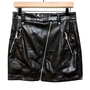 Industry Womens Faux Leather Mini Skirt Size 6 Black Zip Up Front Pockets NWT